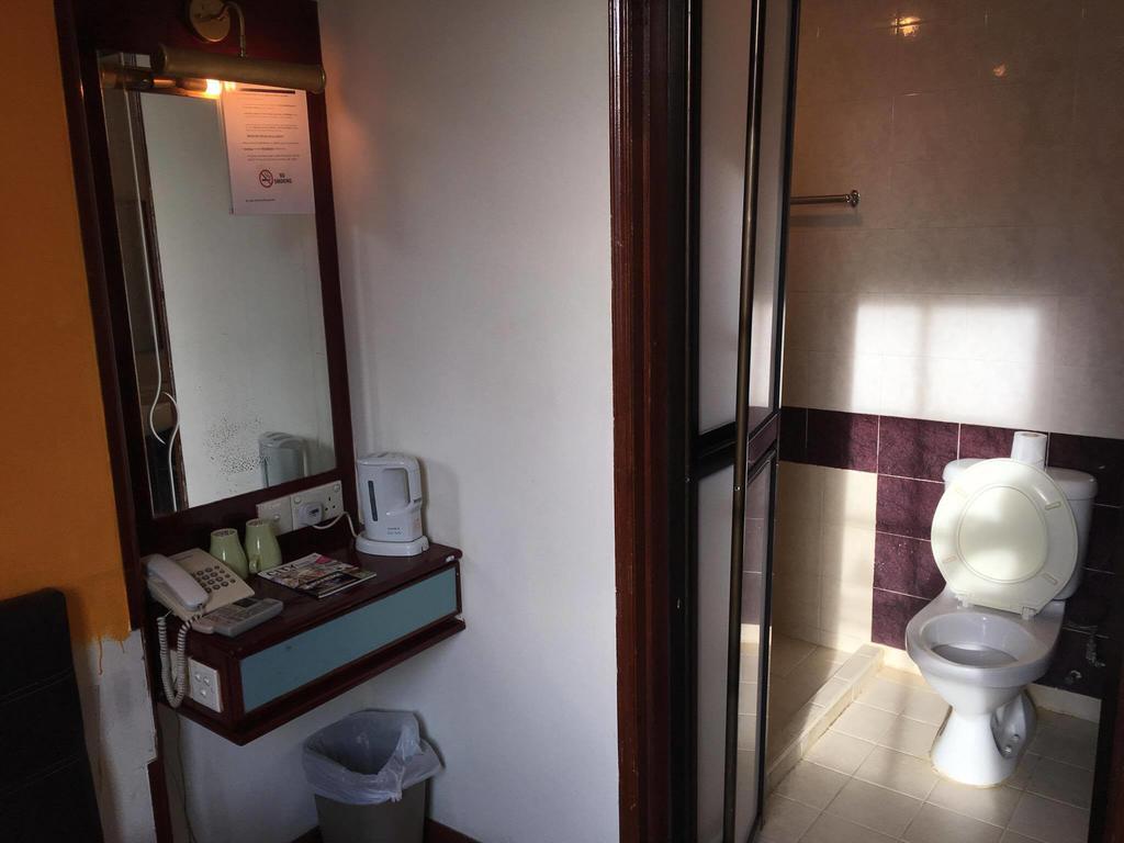 Happy Hotel Singapore Esterno foto